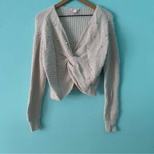No Boundaries Fuzzy Pearls Crop Vintage V-Neck Sweater M Twist Front Holiday